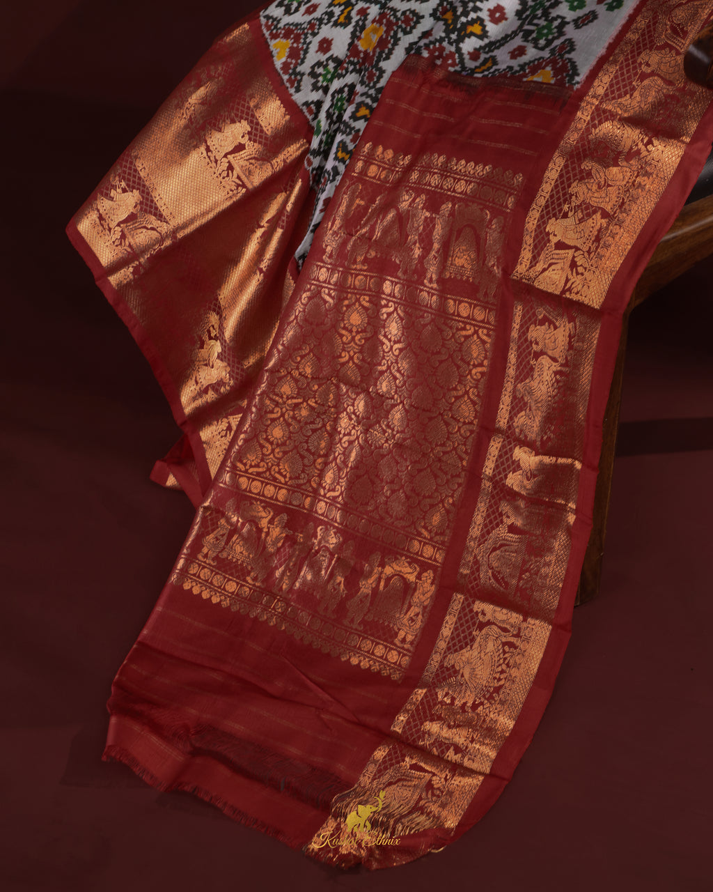Grey Twill Ikkat Saree