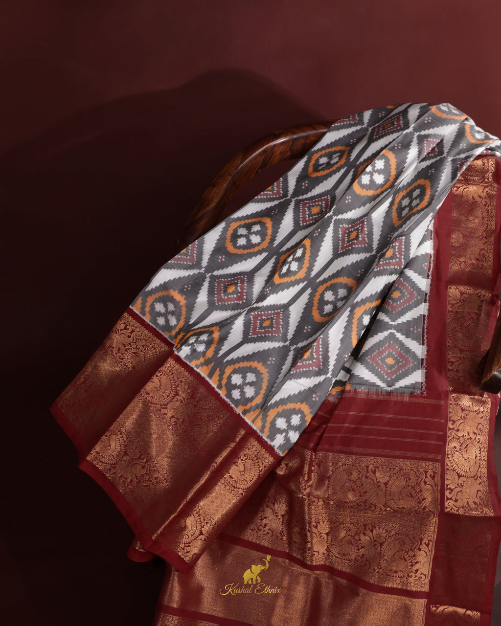 Grey Twill Ikat Saree with Kanchi Border