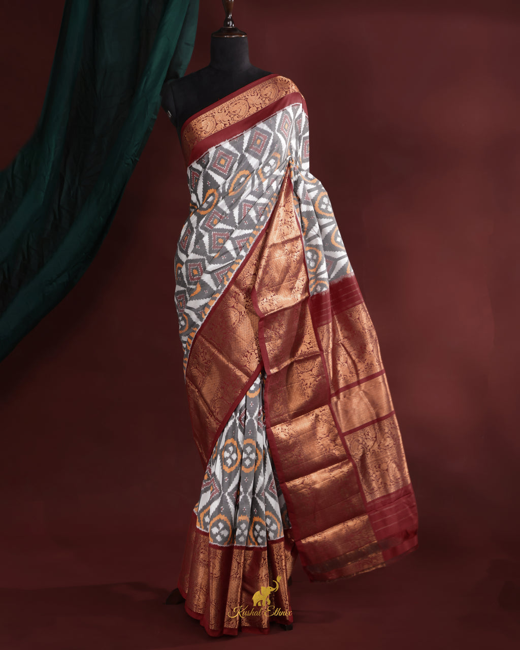 Grey Twill Ikat Saree with Kanchi Border