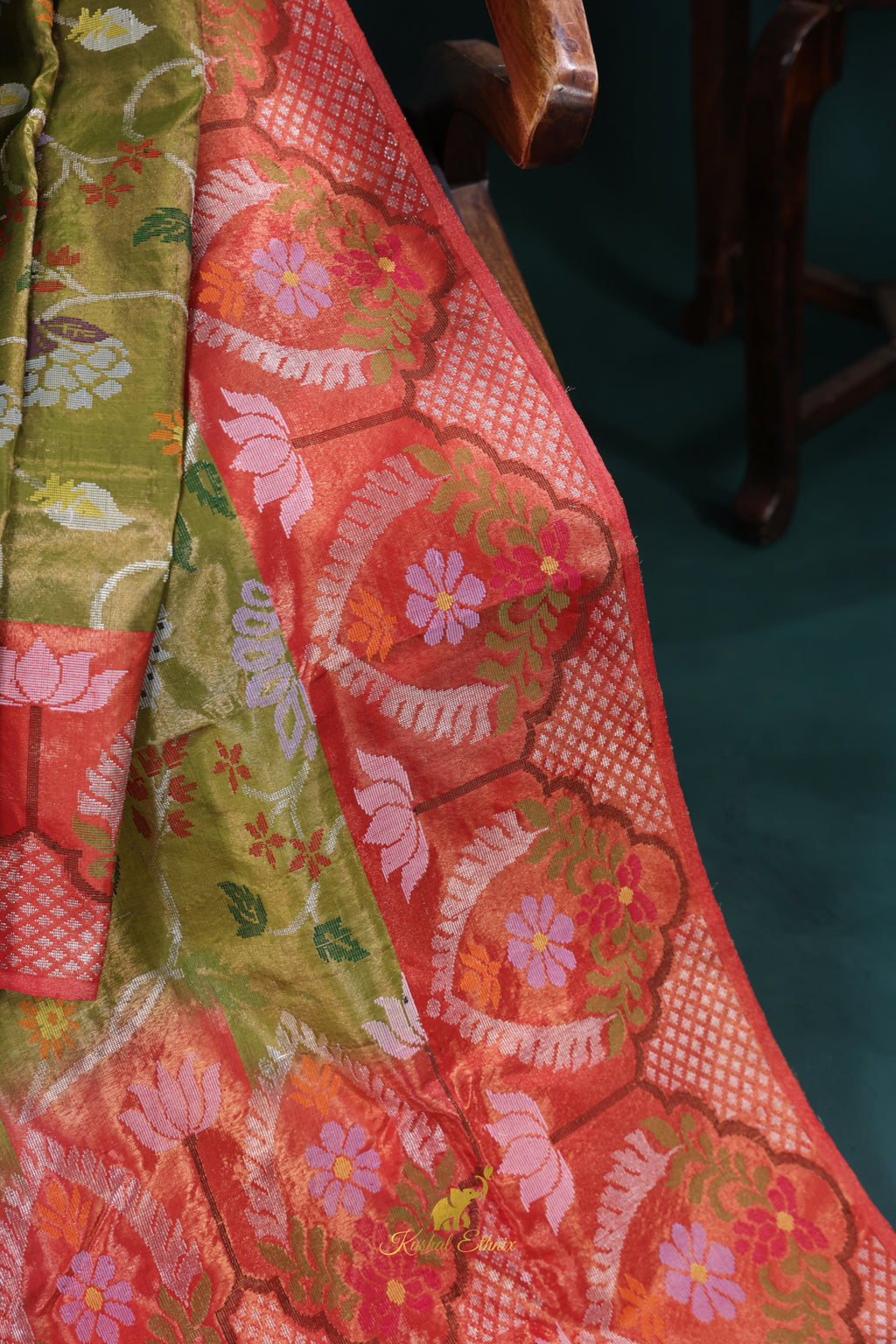 4-Ply Zari Kota Saree – Olive Green & Coral Pink